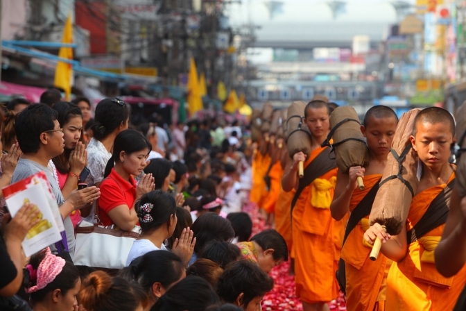 Savor the Flavors: Discover Thai Culinary Magic in Bangkok Cooking Classes!